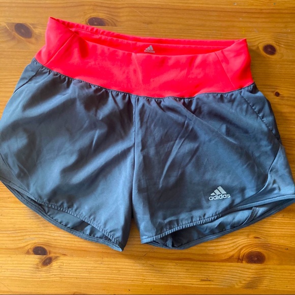Adidas running short - Picture 2 of 5